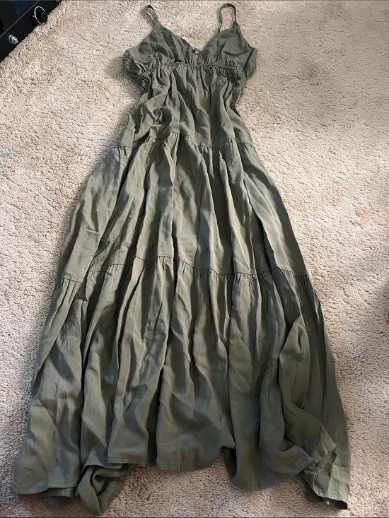 Dresses & Skirts - Olive Green Tiered Maxi Dress